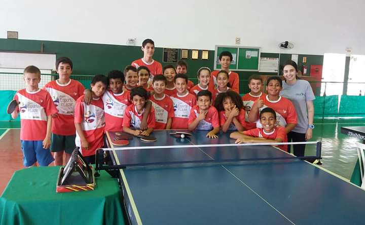 Tênis de Mesa no Bairro da Juventude atende cerca de 140 crianças