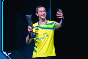 Hugo soma mais de 300 semanas entre os 10 melhores do ranking (Crédito: ITTF)